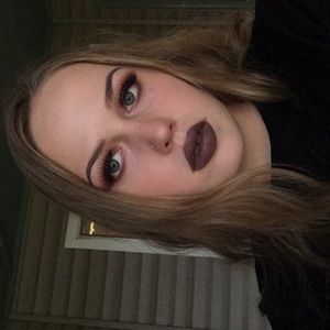 Meet your Posher, Jaclyn